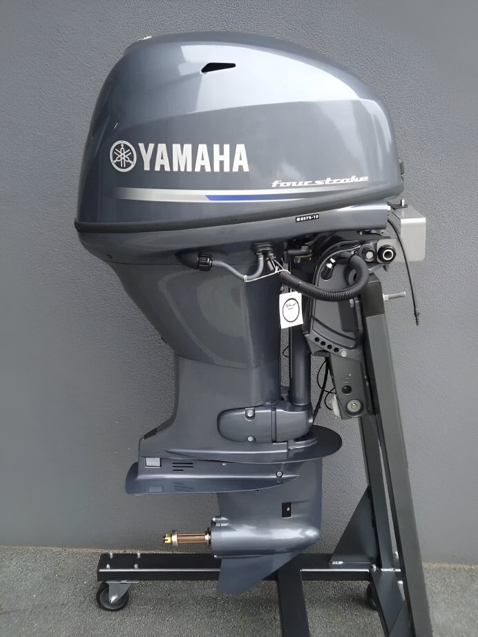 4х-тактный лодочный мотор YAMAHA F40FETL Б/У в Хабаровскe
