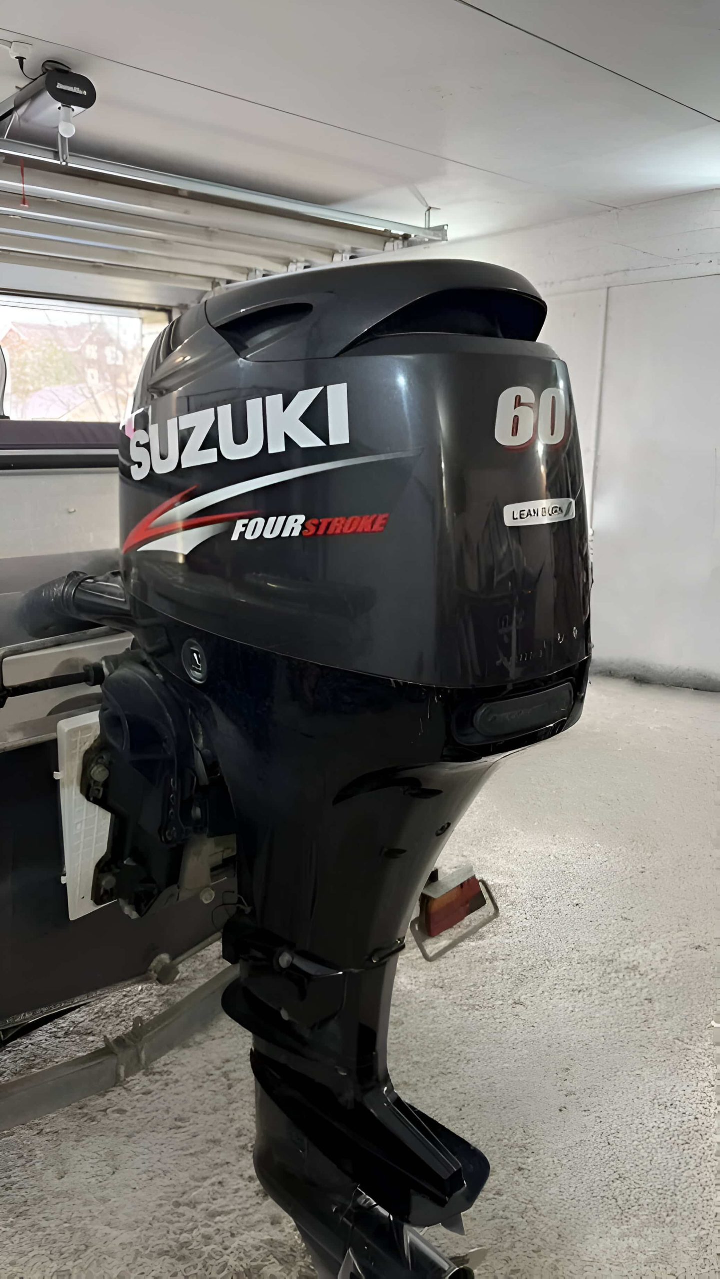 4х-тактный лодочный мотор SUZUKI DF60ATL Б/У в Архангельске