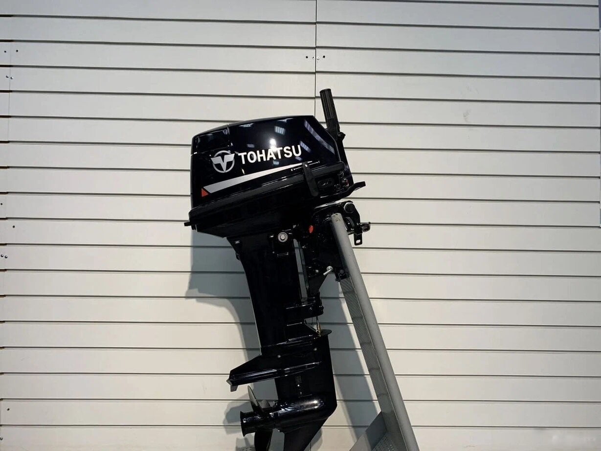 2х-тактный лодочный мотор TOHATSU M 9.9 D2 S Б/У в Новосибирске