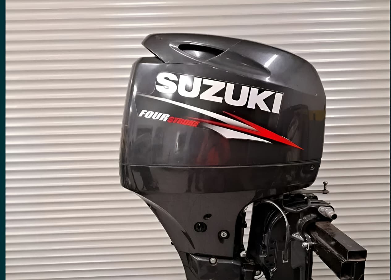 4х-тактный лодочный мотор SUZUKI DF60ATL Б/У в Новосибирске