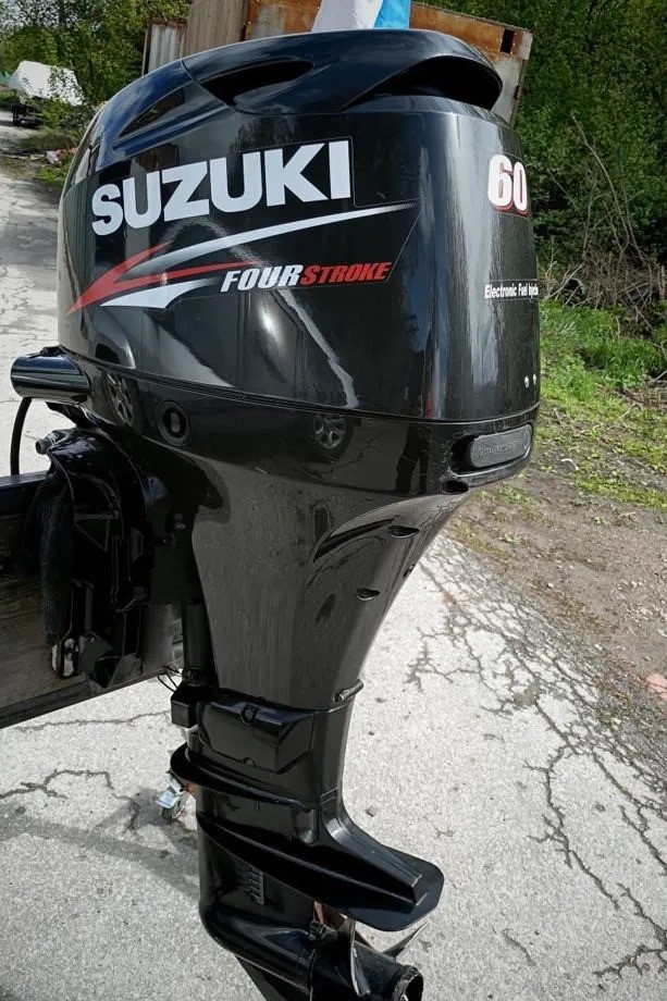 4х-тактный лодочный мотор SUZUKI DF60ATL Б/У в Новокузнецке