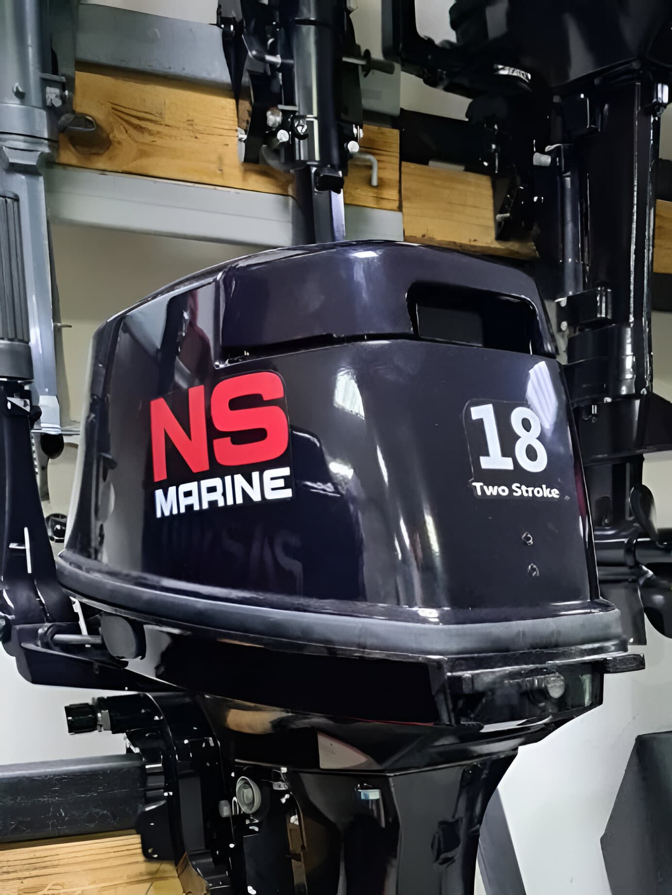 2х-тактный лодочный мотор NISSAN MARINE NM 18 E2 S Б/У в Новосибирске
